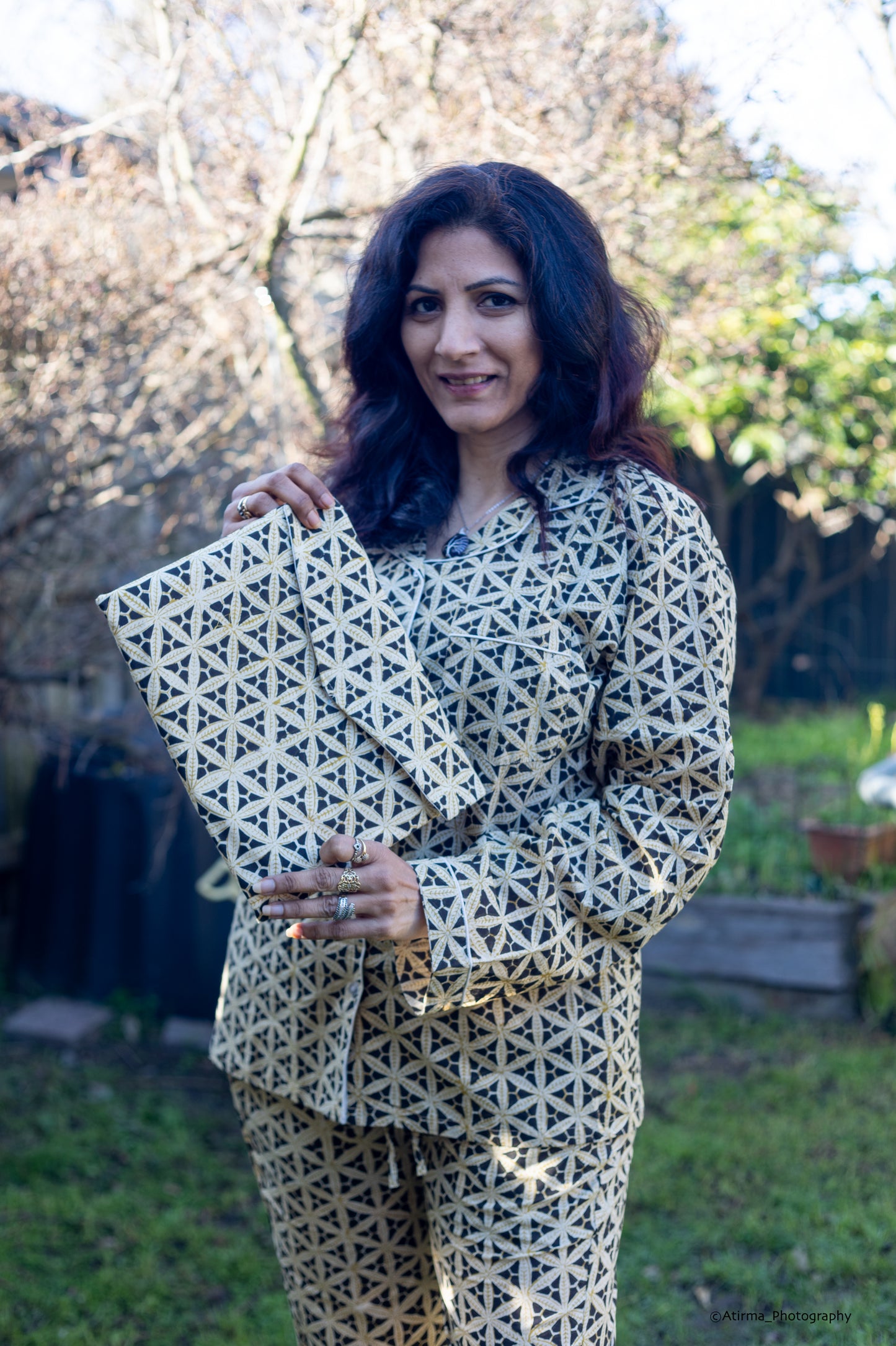 Sonia | Sand Black Pyjama Set