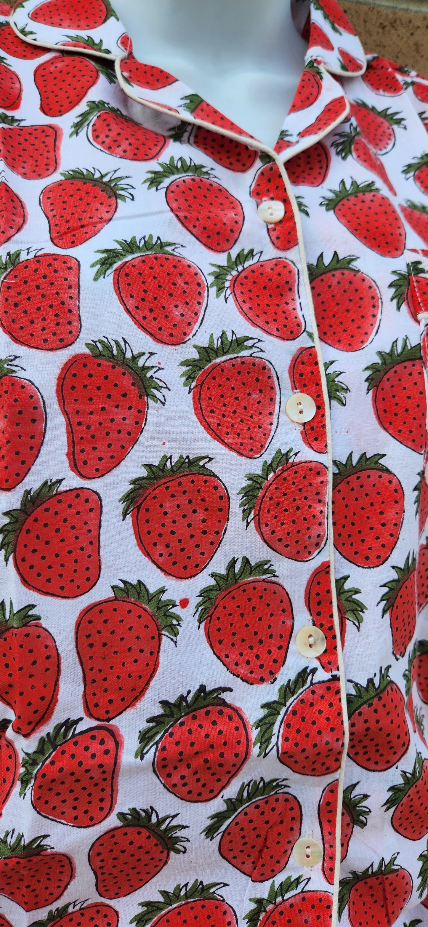 Strawberries | Unisex Cotton Pyjama Set