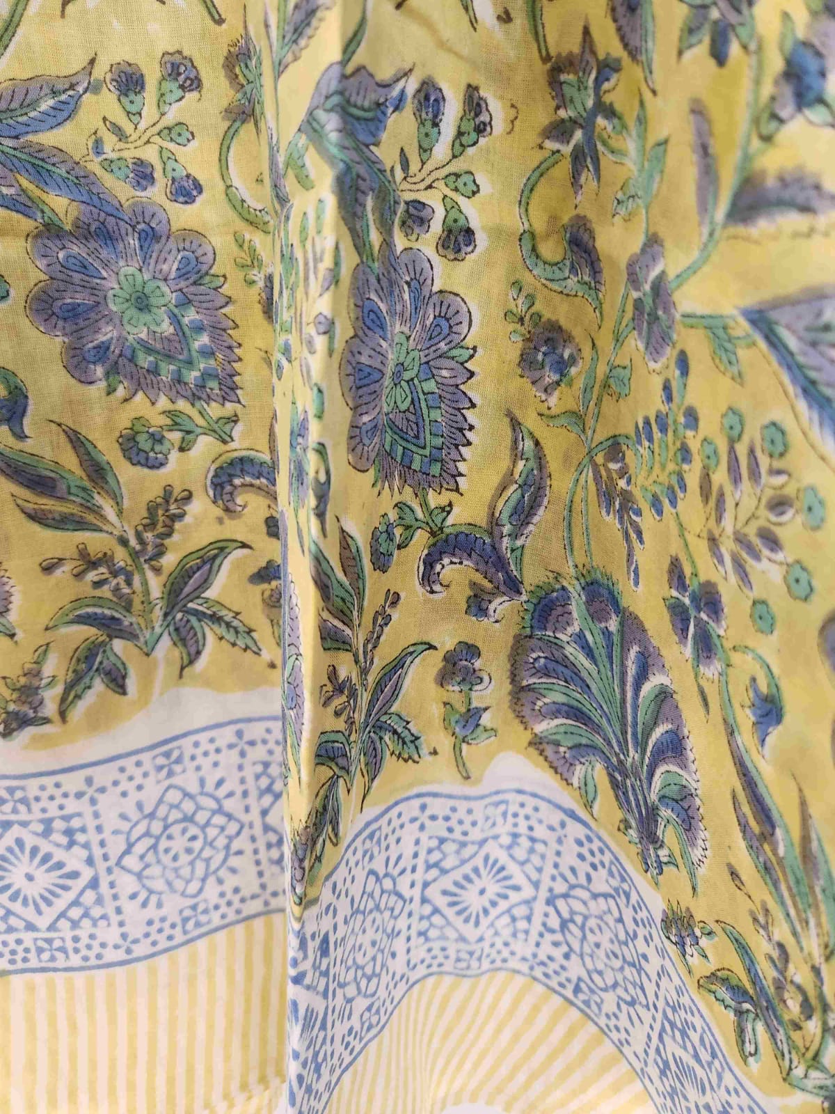 Isha ~ Kaftan