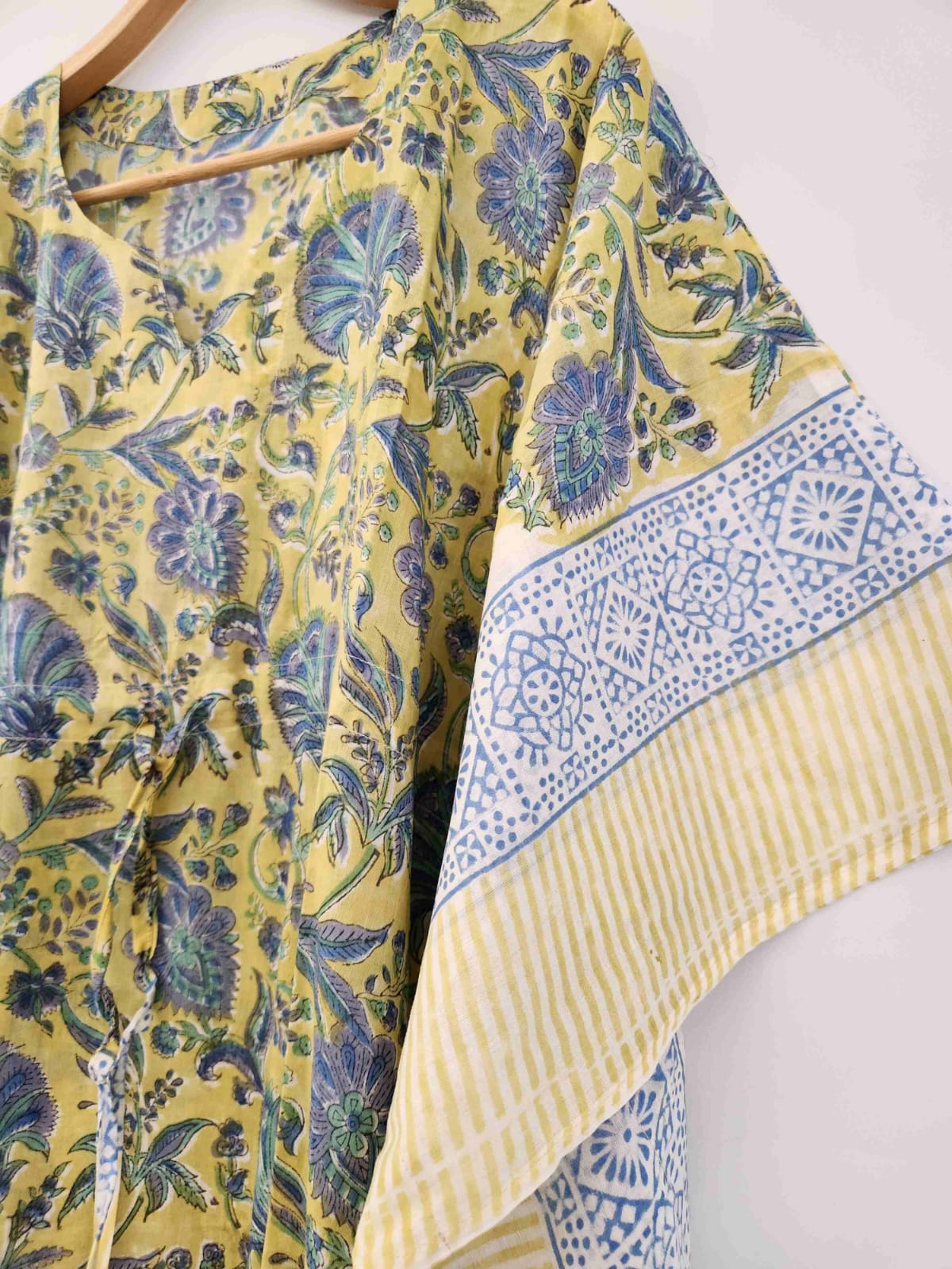 Isha ~ Kaftan