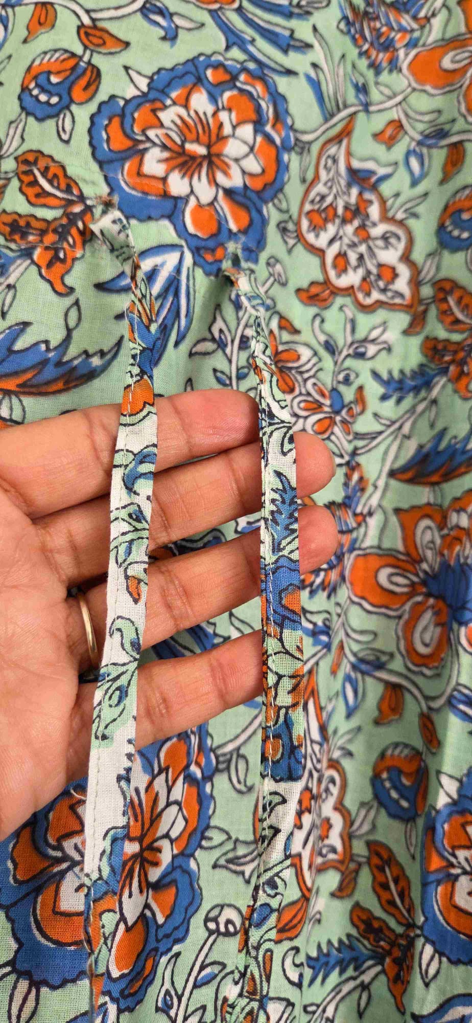 Neeti ~ Kaftan