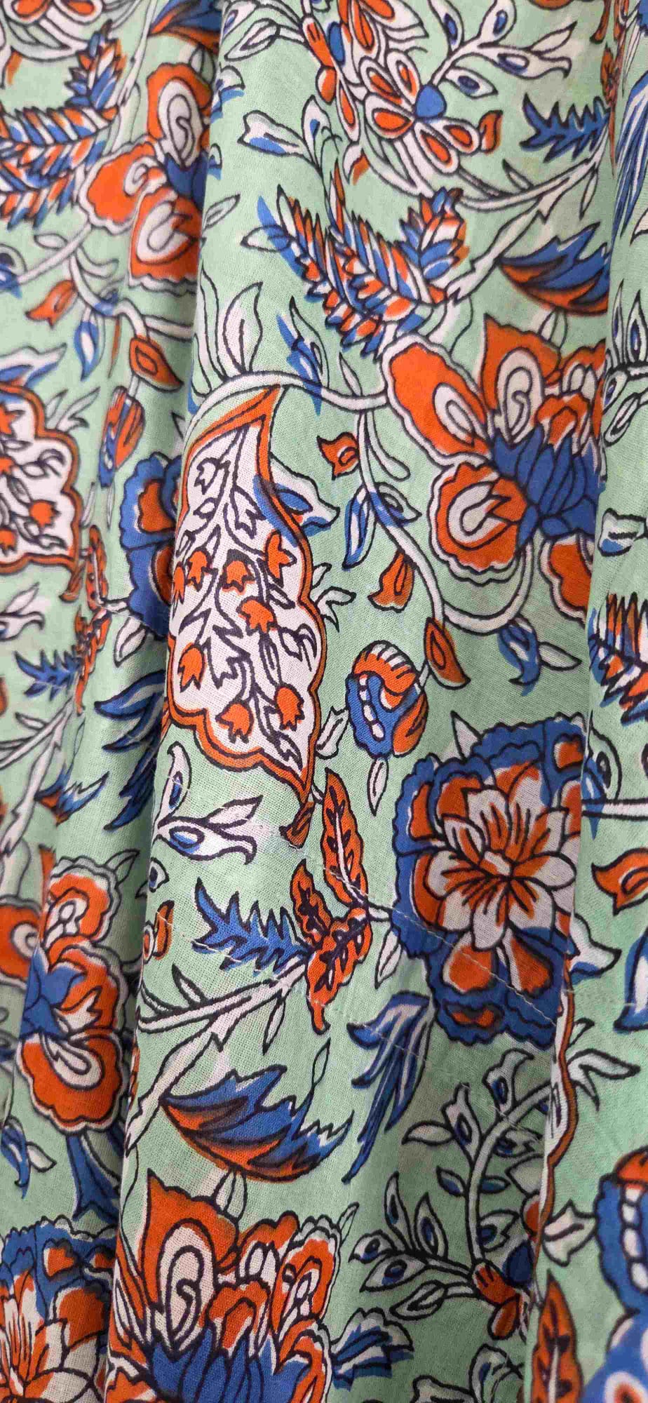 Neeti ~ Kaftan