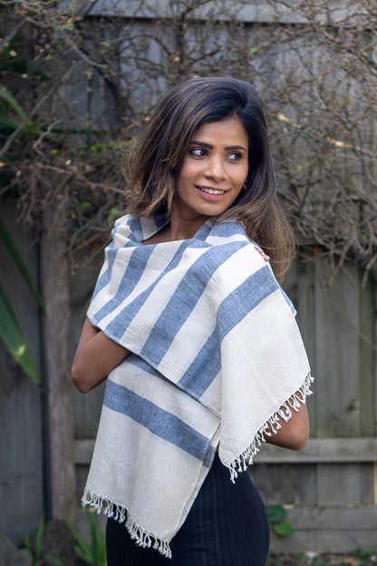 Dhari ~ Khadi Scarf