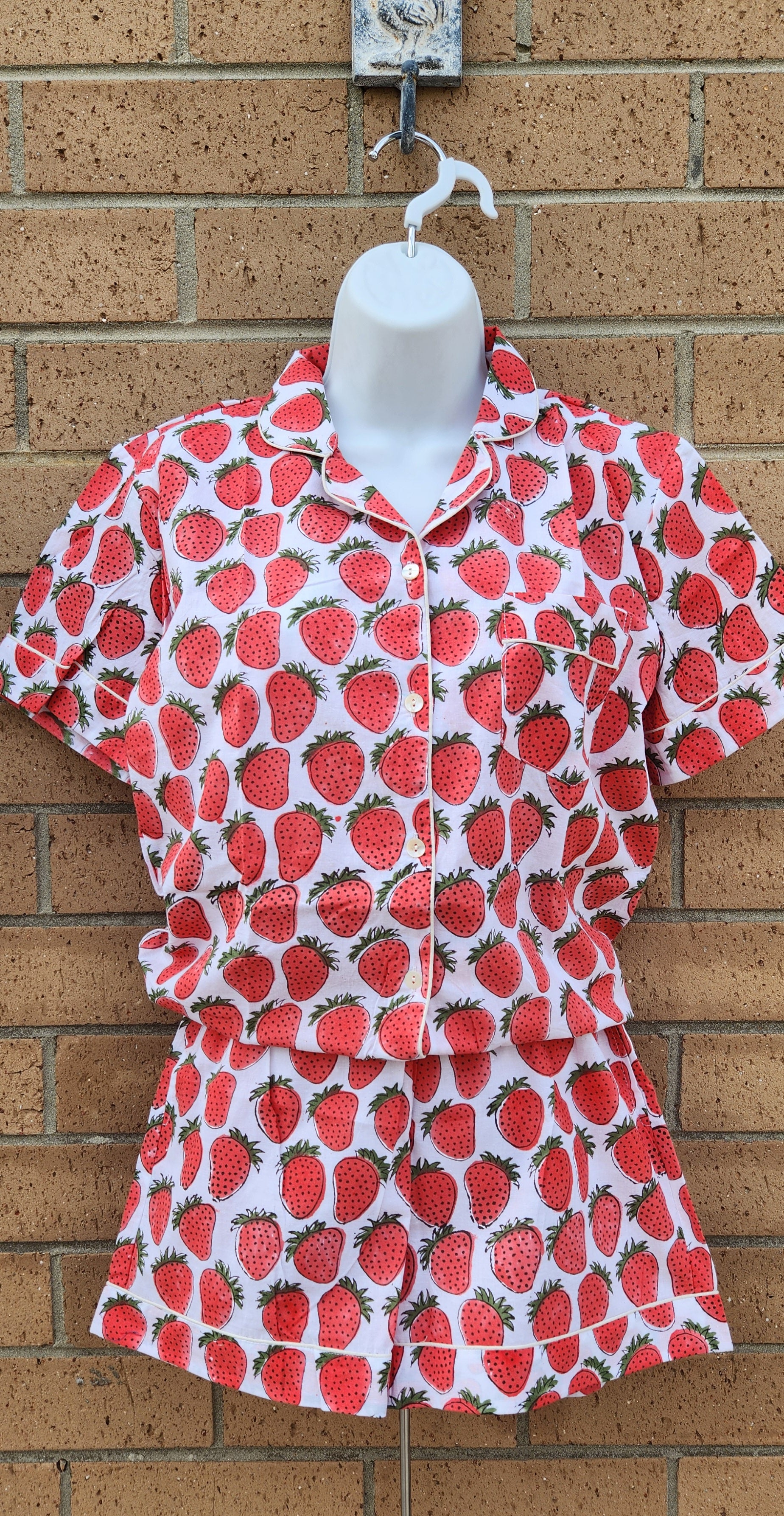 Strawberry | Unisex Cotton Pyjama Set