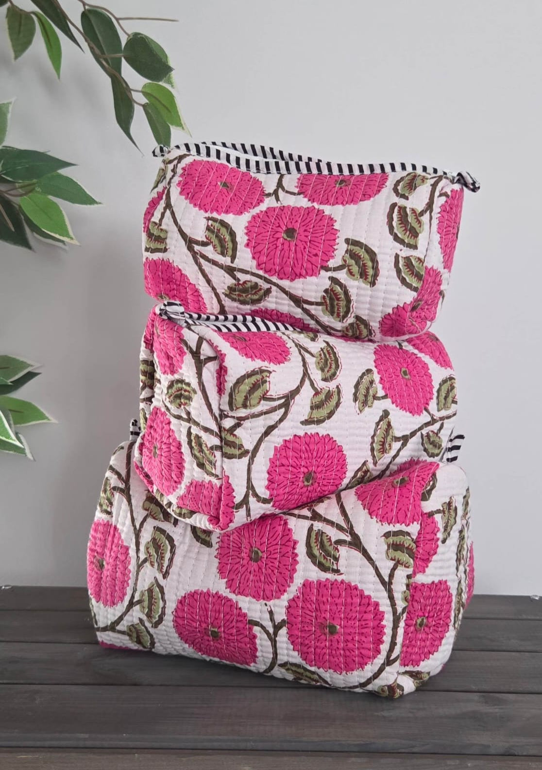 Quilted Cotton Wash Bag