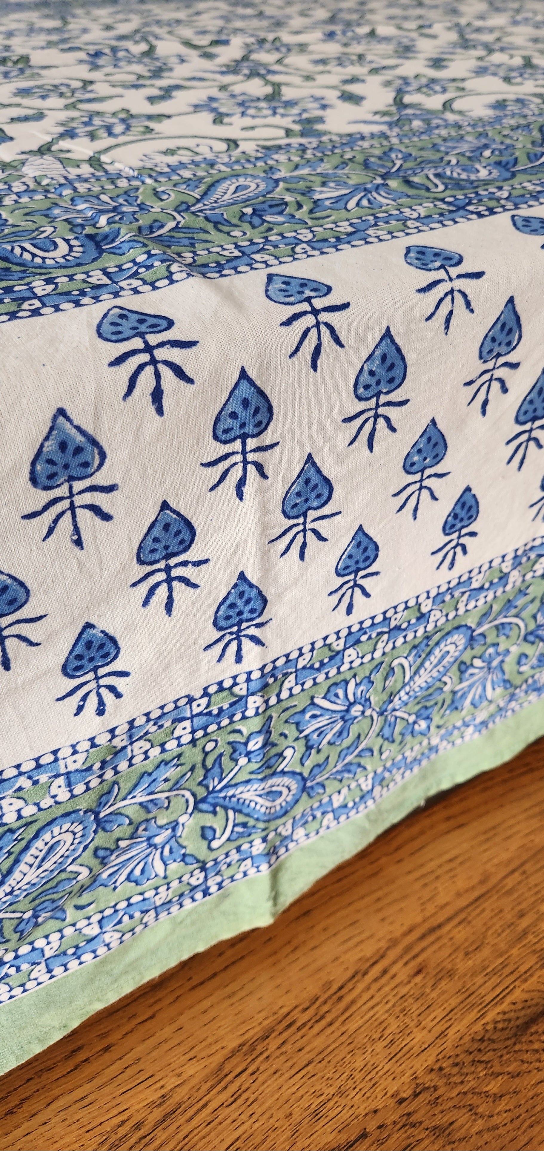 Puri | Tablecloth w Napkins