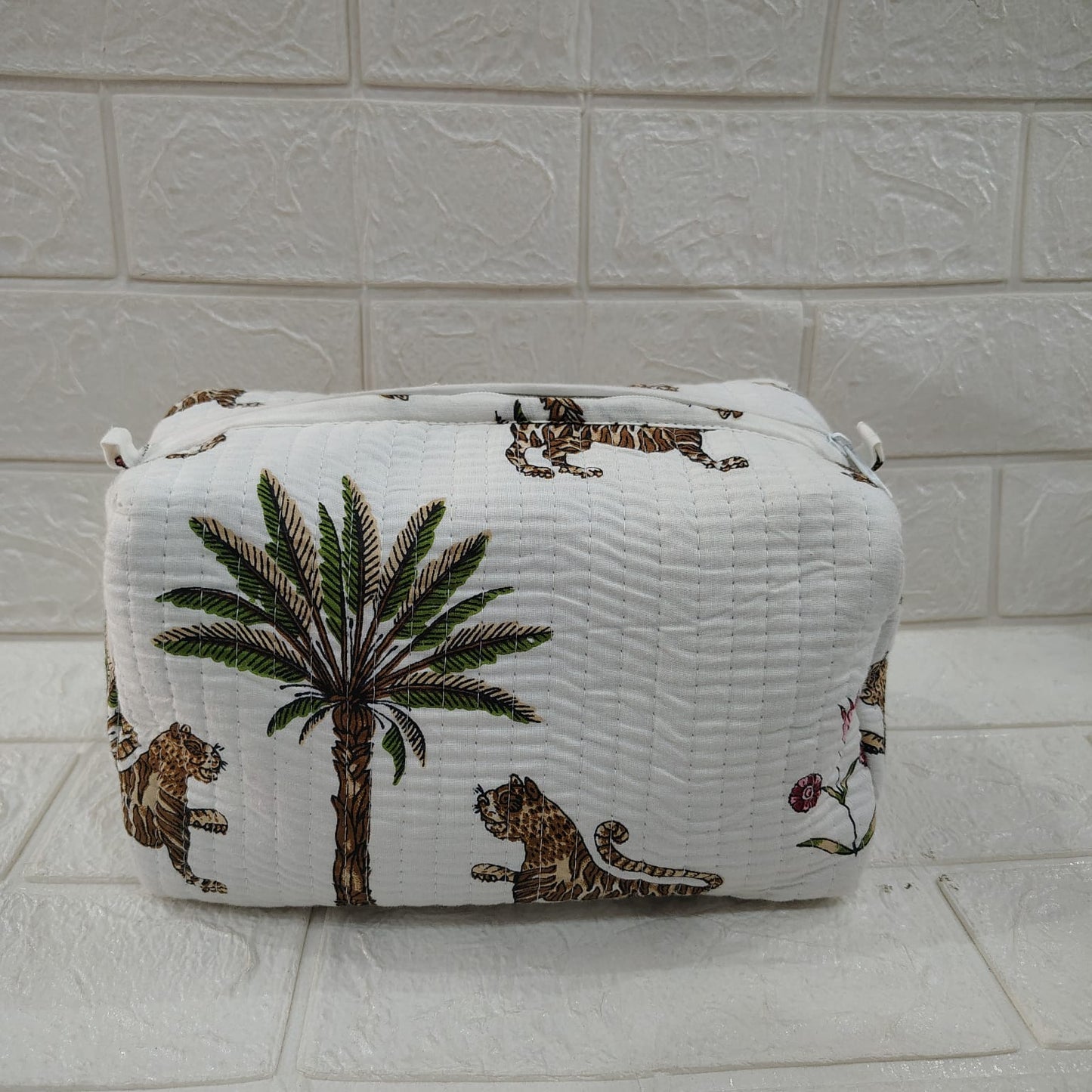 White Jungle | Cosmetics Pouch