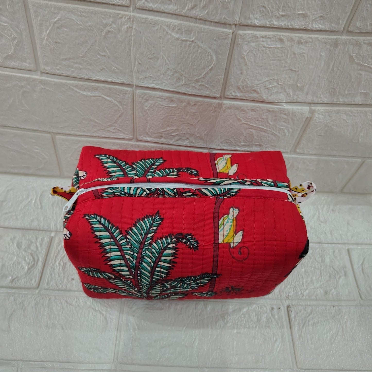 Red Jungle | Cosmetics Pouch