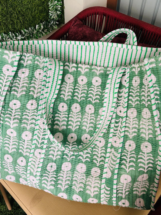 Disha | Minty Green | Quilted Cotton Reversible Tote