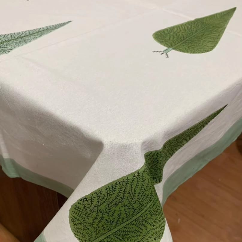 Kullu | Table Cloth | 6 seater