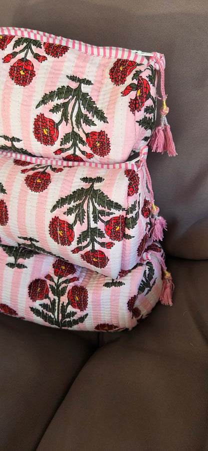 Daisy on Pink | Cosmetics Pouch