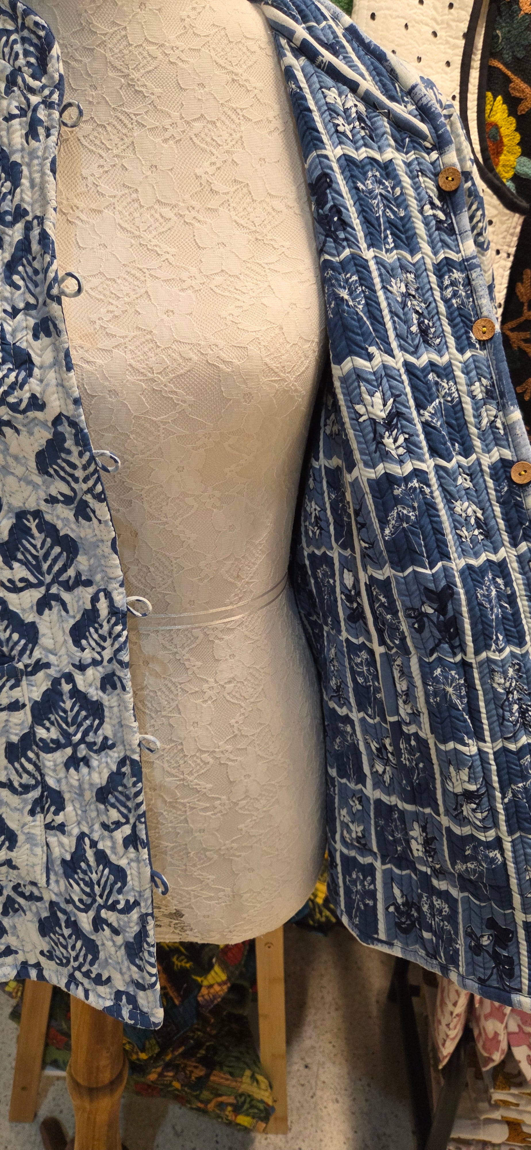 Deepika ~ Booti Print | Quilted Cotton Reversible Jacket